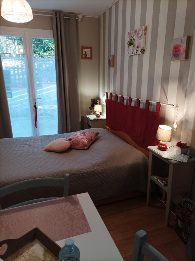 Chauffour-sur-Vell Le Nid De Mesanges B&B 외부 사진