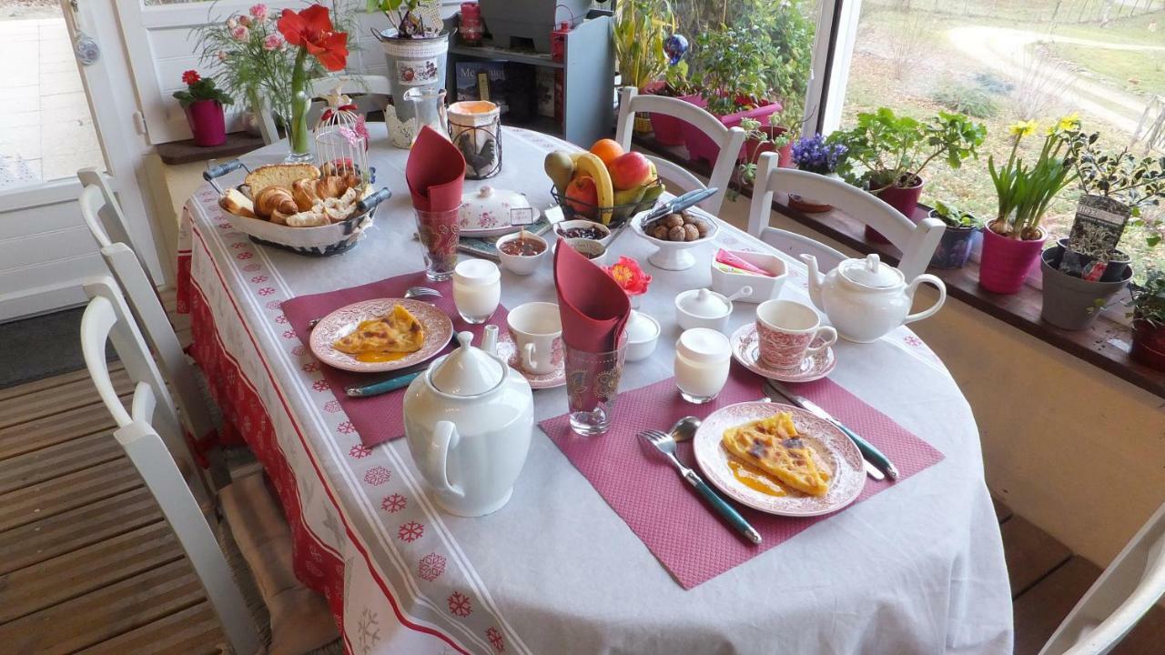 Chauffour-sur-Vell Le Nid De Mesanges B&B 외부 사진